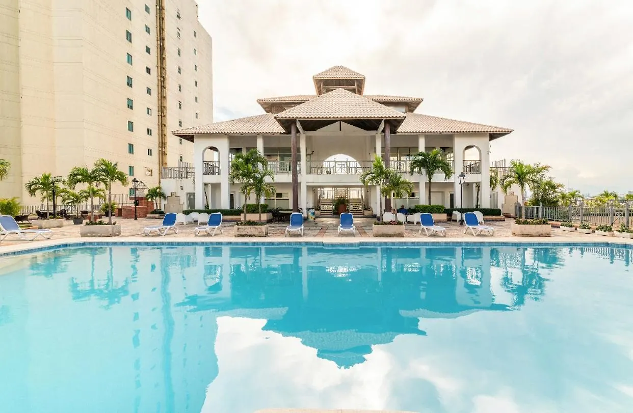 Exclusive 3 Bdr, Gym & Pool, Seaview, Luxury Tower Διαμέρισμα Σάντο Ντομίγκο 0*,